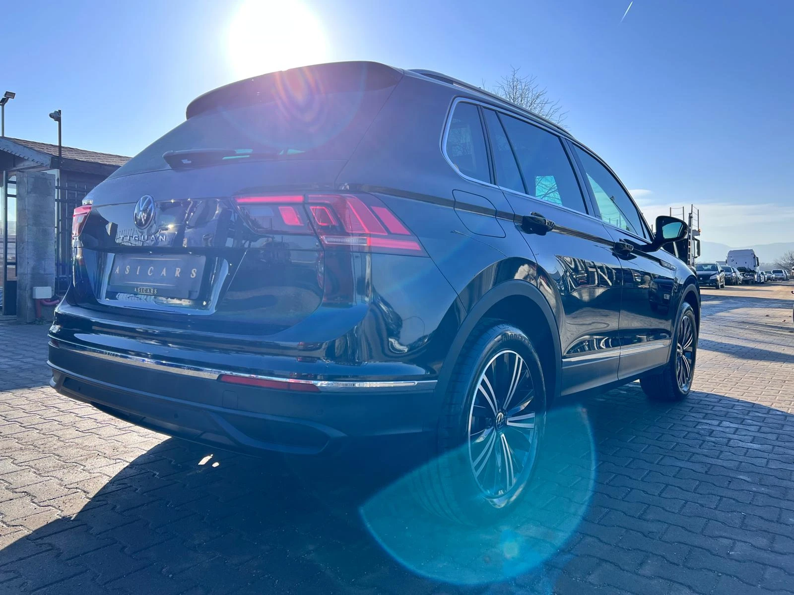 VW Tiguan 2.0D DIGITAL PANORAMA EURO 6D - изображение 5