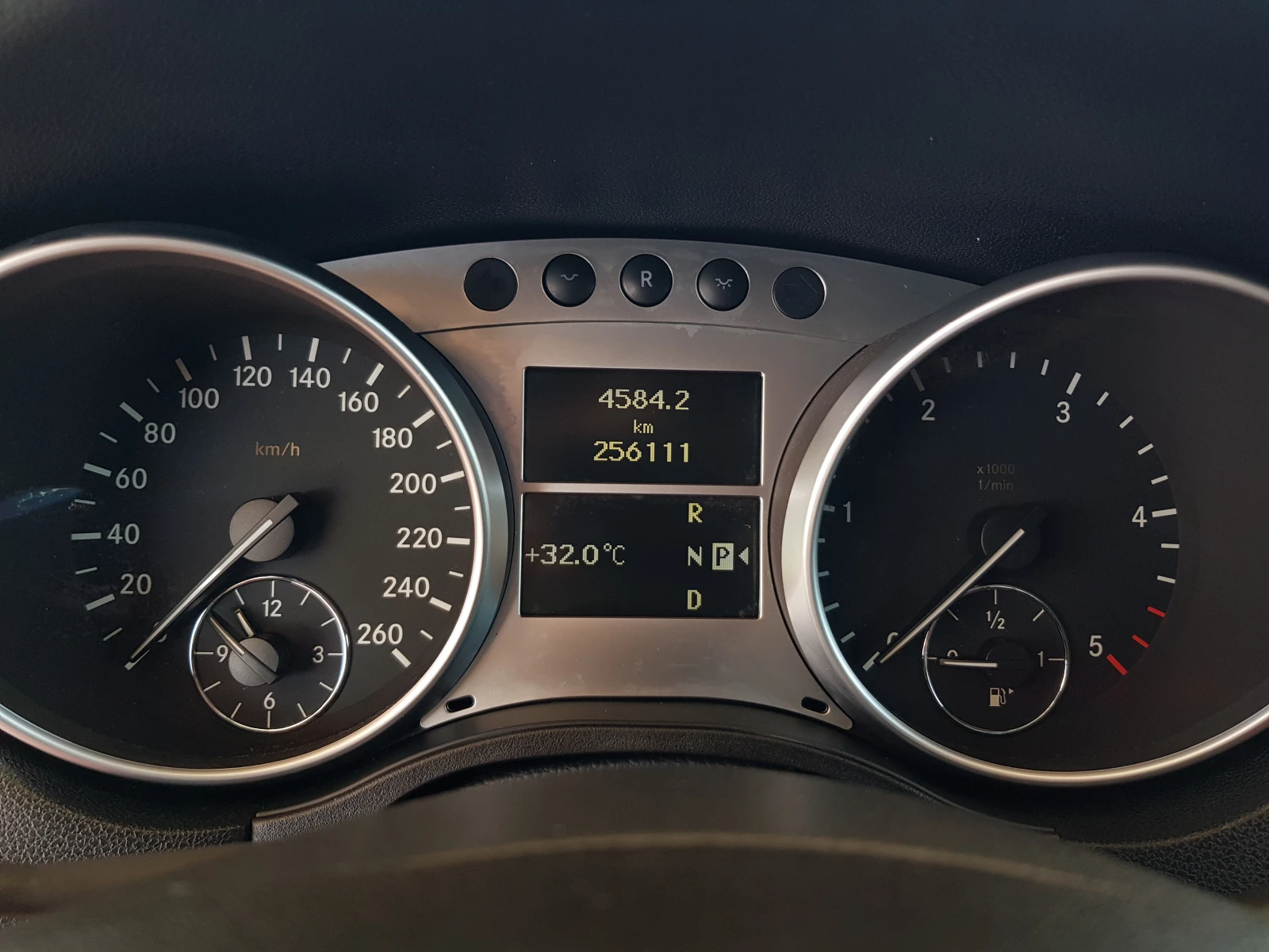Mercedes-Benz ML 300 CDI 4matic FACELIFT ЛИЗИНГ | Mobile.bg — изображение 14