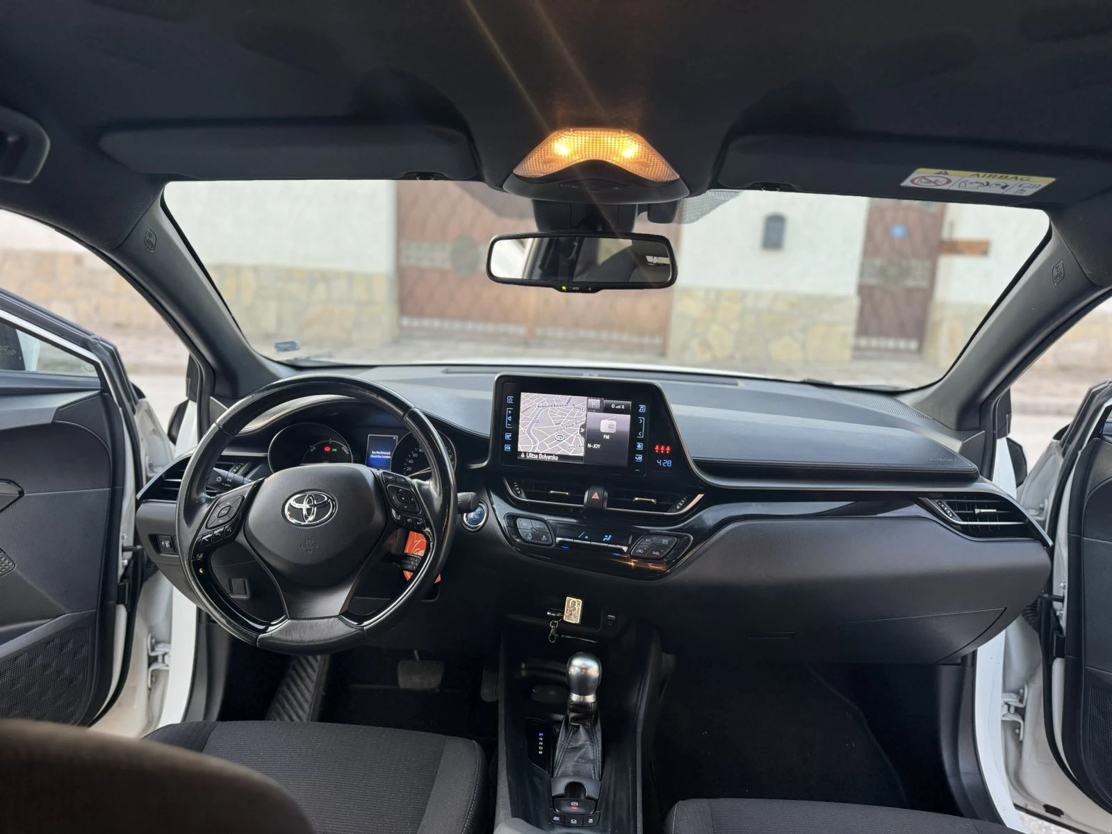 Toyota C-HR  - изображение 8