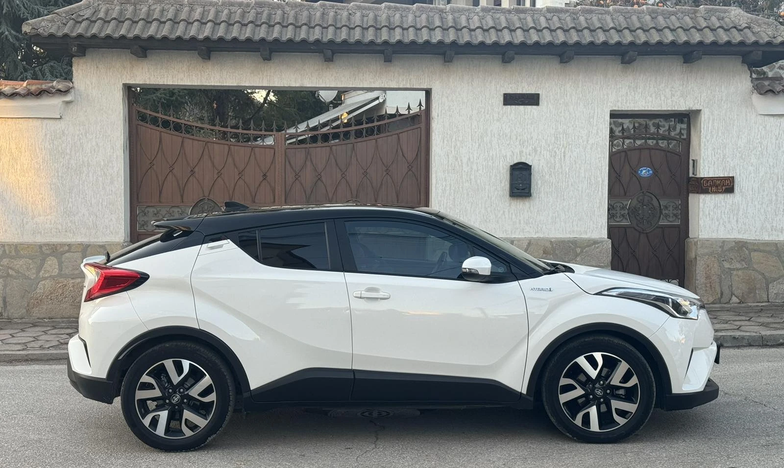 Toyota C-HR  - изображение 6