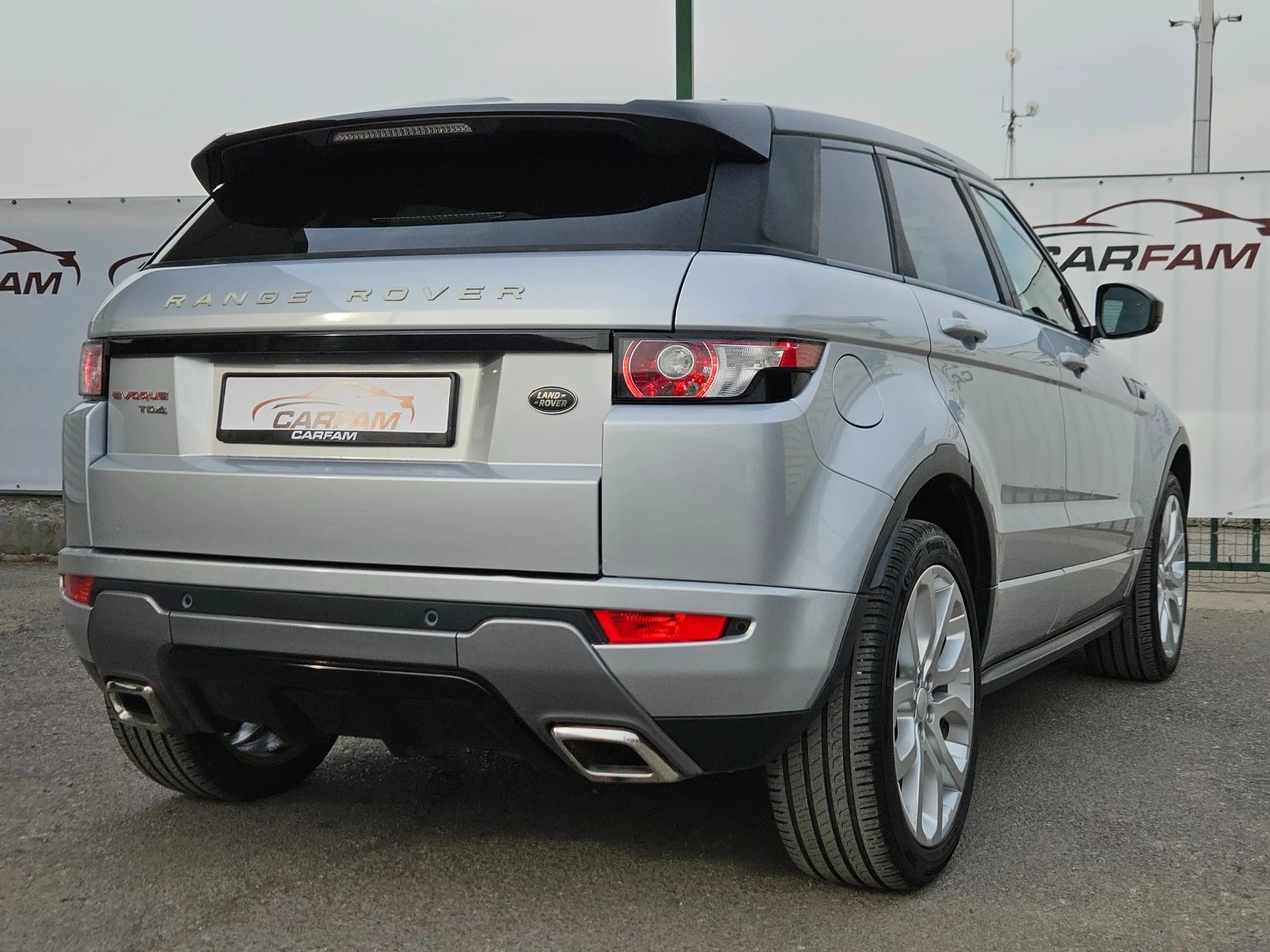 Land Rover Range Rover Evoque 2.2TD4/DYNAMIC/4Х4/ACC/LED/NAVI/БЛУТУТ/EURO 5B/ТОП, снимка 3 - Автомобили и джипове - 53710018