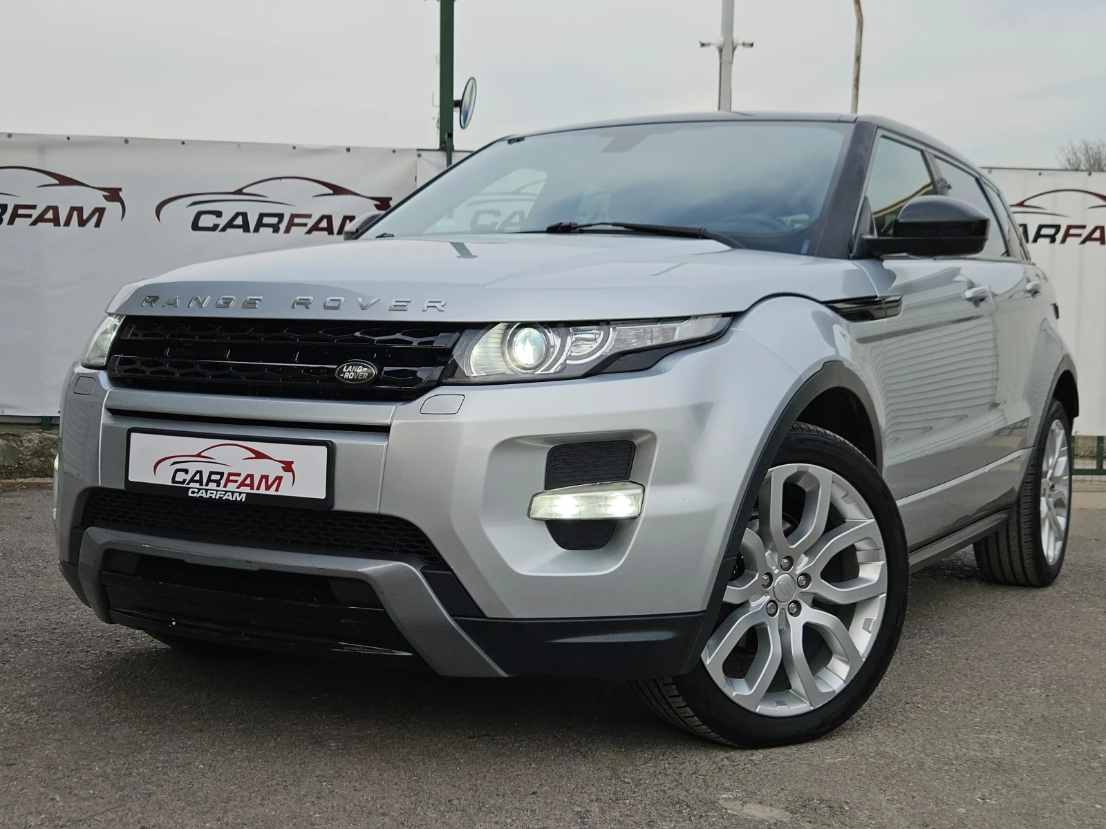 Land Rover Range Rover Evoque 2.2TD4/DYNAMIC/4Х4/ACC/LED/NAVI/БЛУТУТ/EURO 5B/ТОП, снимка 7 - Автомобили и джипове - 53710018