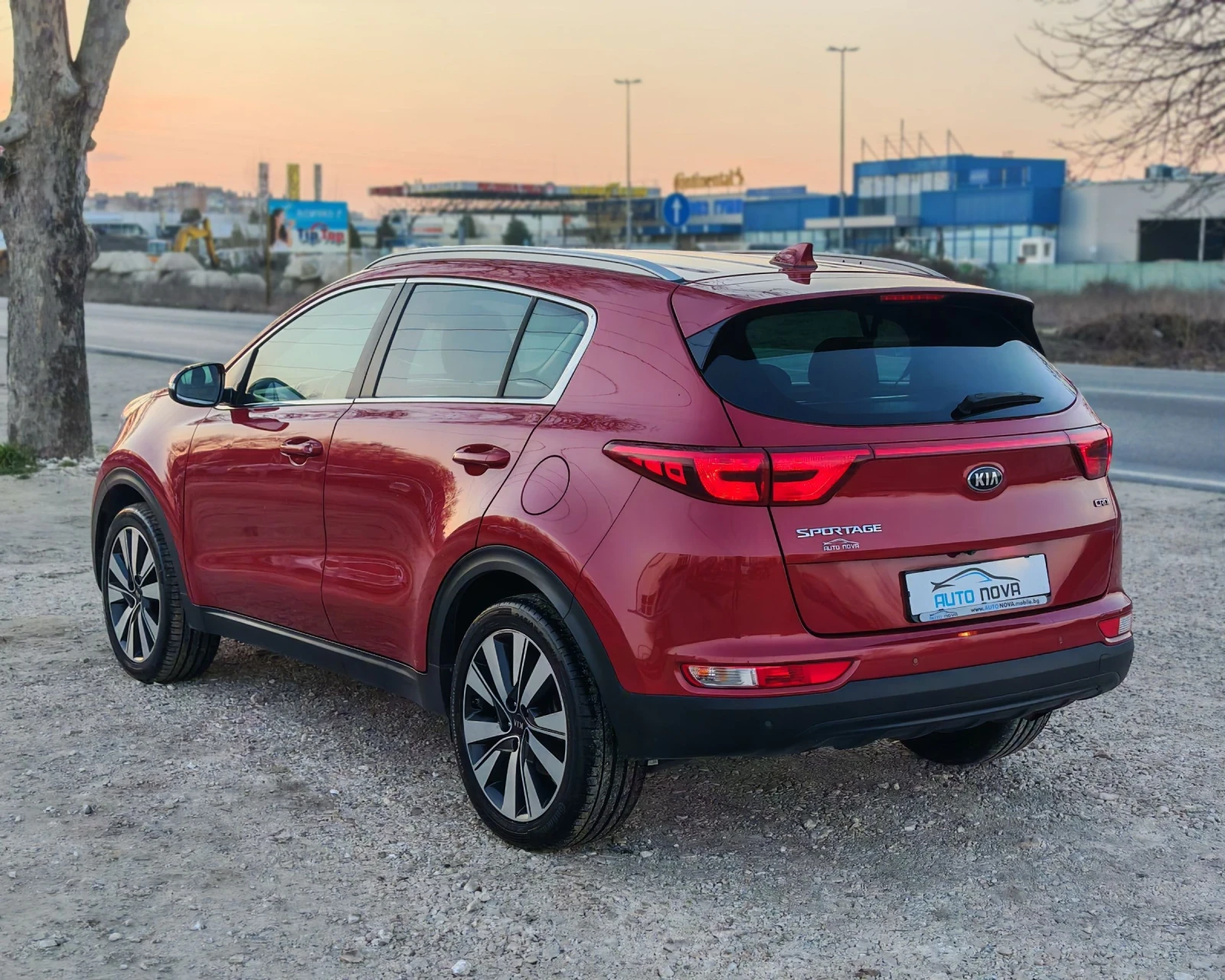 Kia Sportage 1.7 116 К.С. CRDI! , снимка 7 - Автомобили и джипове - 53788599