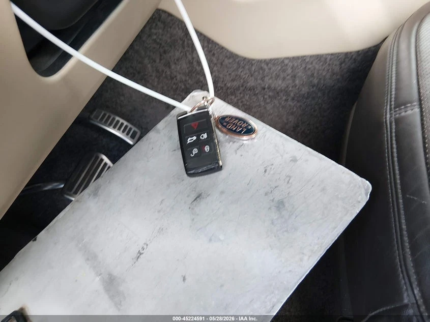 Land Rover Range rover 5.0L V-8 DI, DOHC, VVT, SUPERCHARGER, 518HP 4X4 | Mobile.bg � ����������� 11