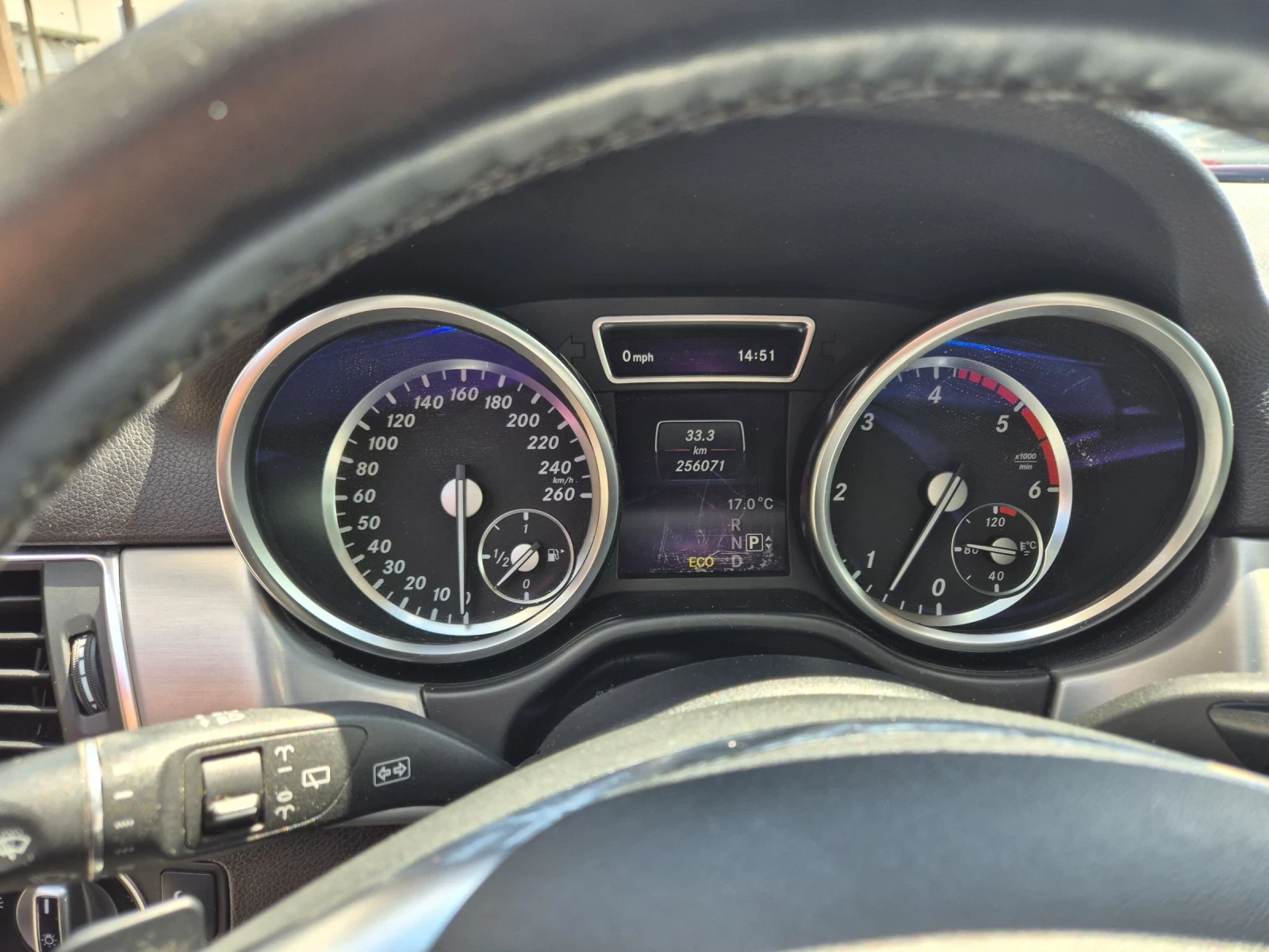 Mercedes-Benz ML 350, снимка 12 - Автомобили и джипове - 54892844