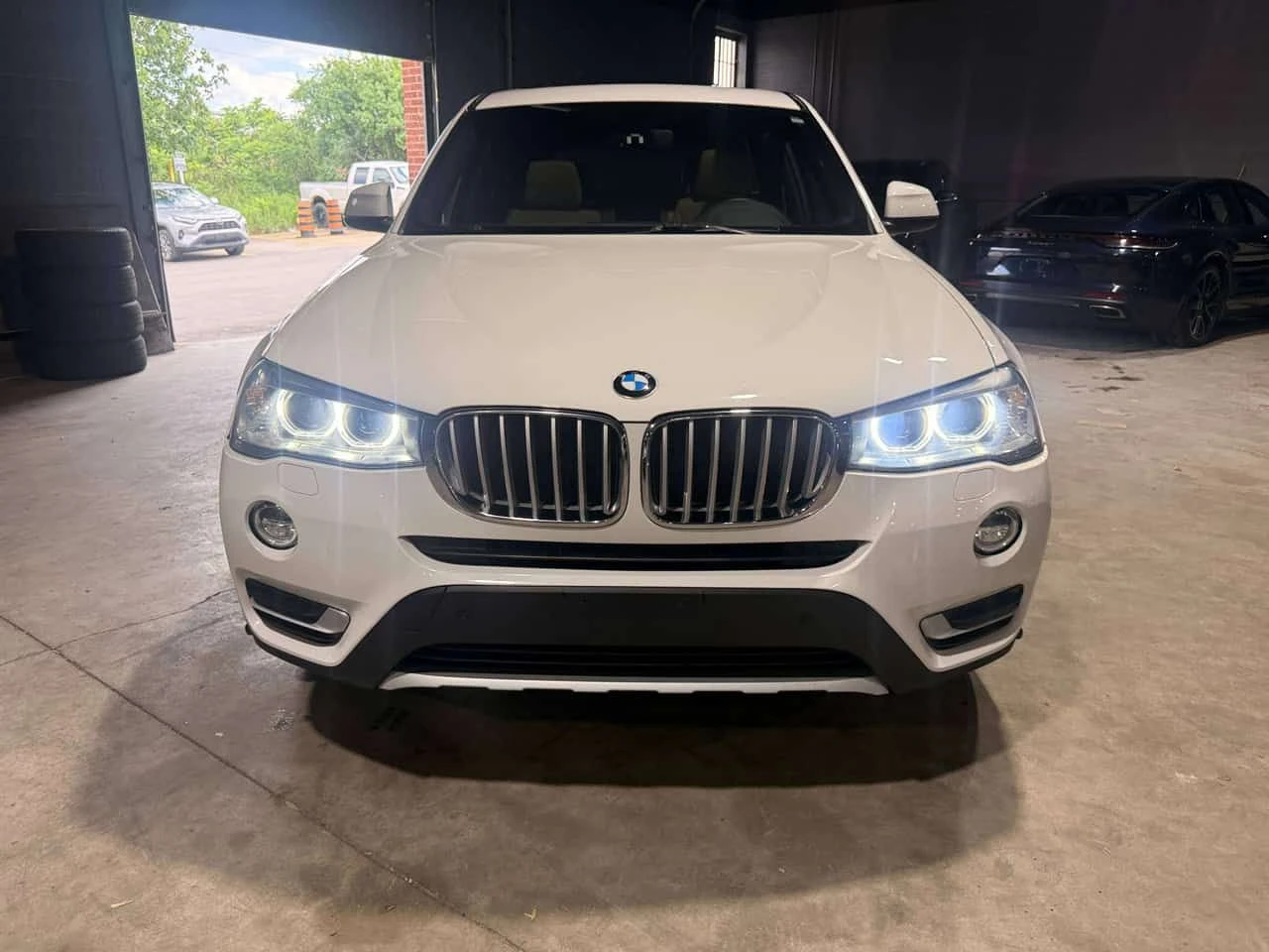 BMW X3 * xDrive * CARFAX * ЦЕНА ДО БГ, снимка 2 - Автомобили и джипове - 54935201