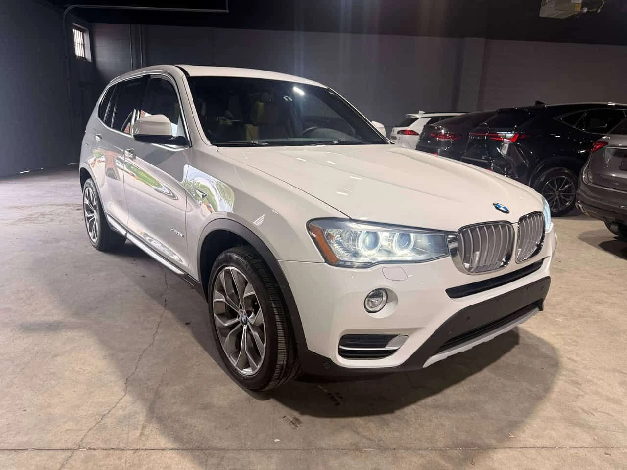 BMW X3 * xDrive * CARFAX * ЦЕНА ДО БГ, снимка 9 - Автомобили и джипове - 54935201