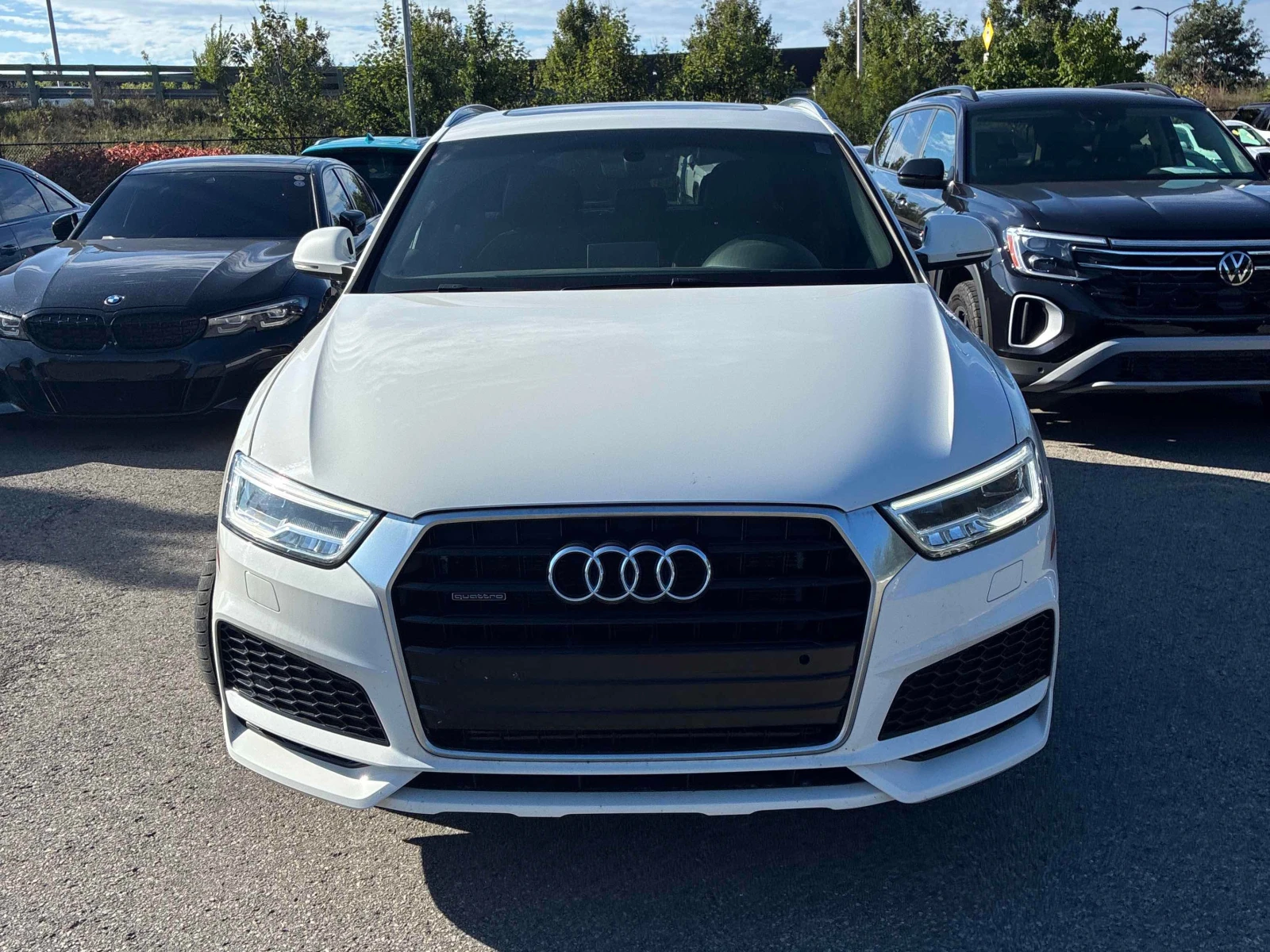 Audi Q3 * Technik * ГЛАВНО ПРЕДСТАВИТЕЛСТВО НА VOLKSWAGEN, снимка 2 - Автомобили и джипове - 55927236