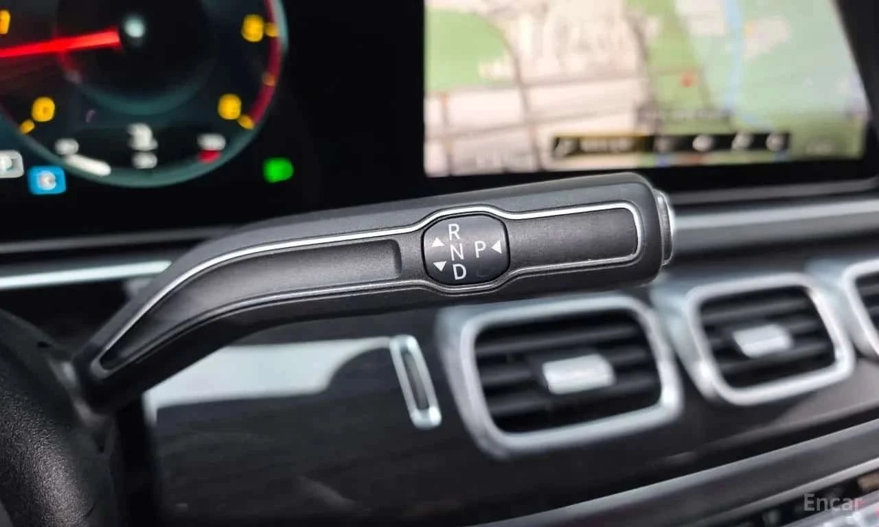 Mercedes-Benz GLE, снимка 9 - Автомобили и джипове - 56709758