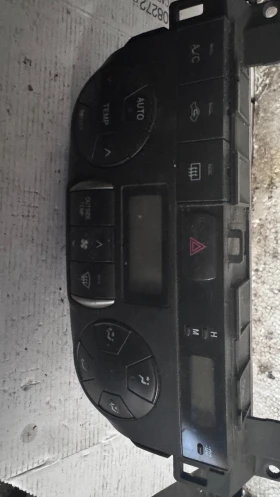       /  /  a Toyota Rav4 - 84010-42030 / 88650-4217