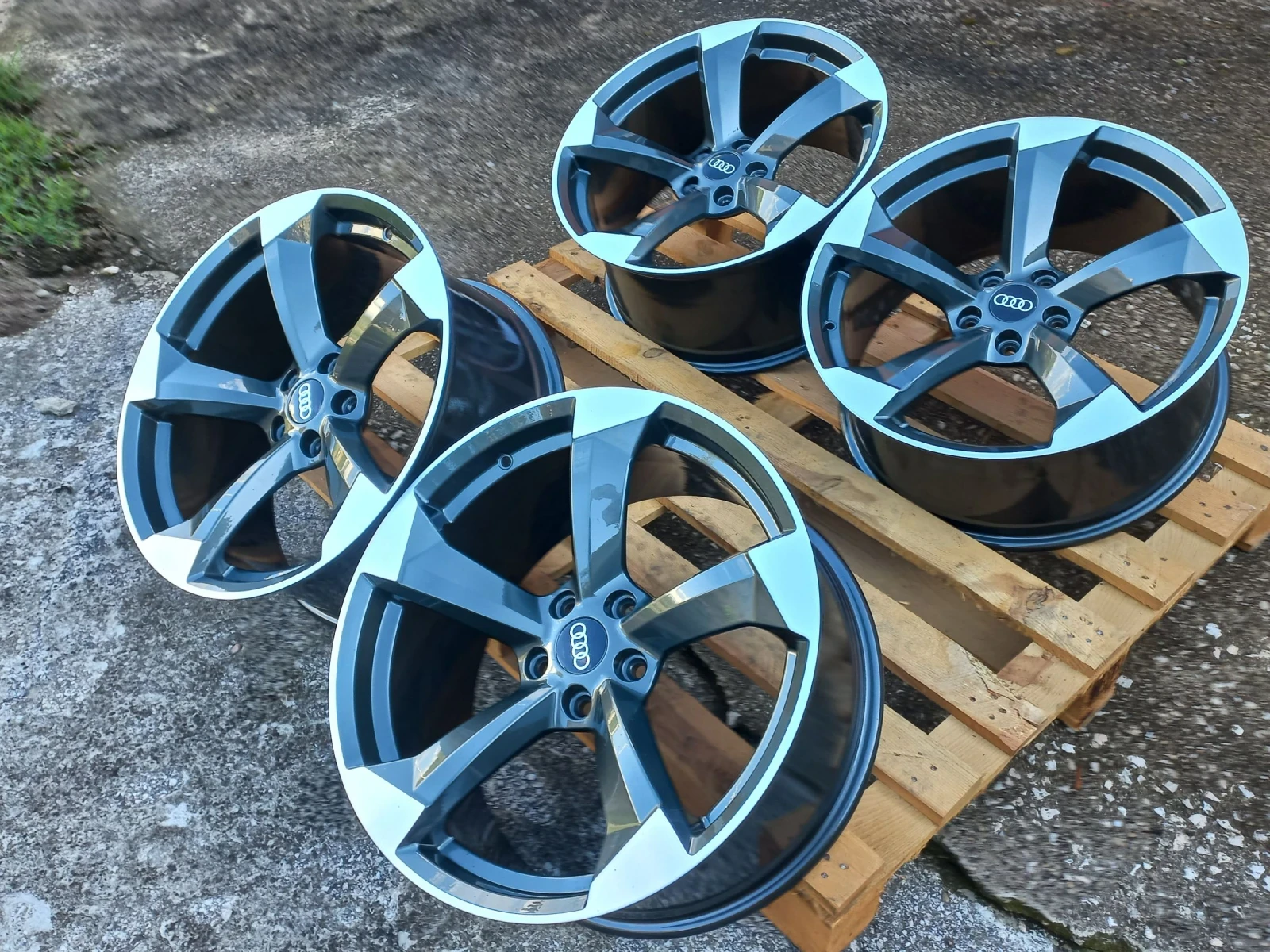 ������ �� Audi | Mobile.bg � ����������� 7