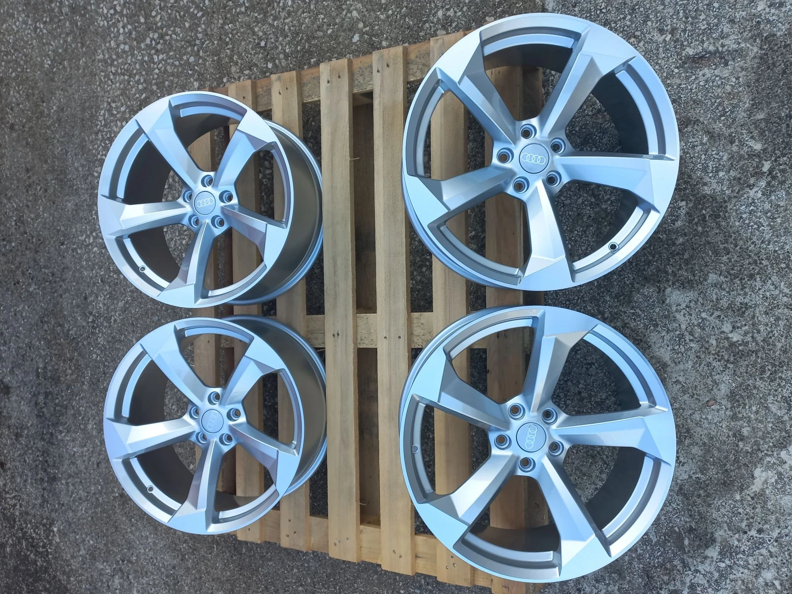 Джанти за Audi, снимка 10 - Гуми и джанти - 54823747