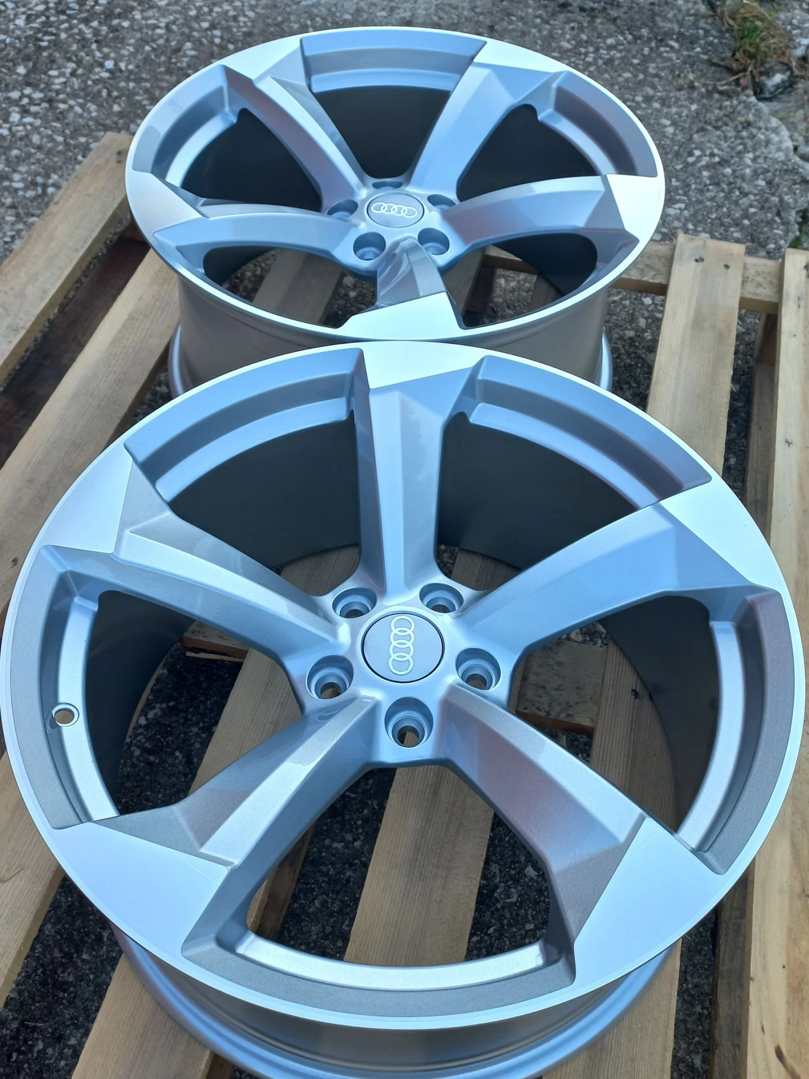 Джанти за Audi, снимка 5 - Гуми и джанти - 54823747