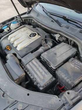 VW Passat 1.9 TDI 105, снимка 12