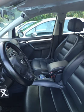 VW Touran 1.4 tsi | Mobile.bg    2