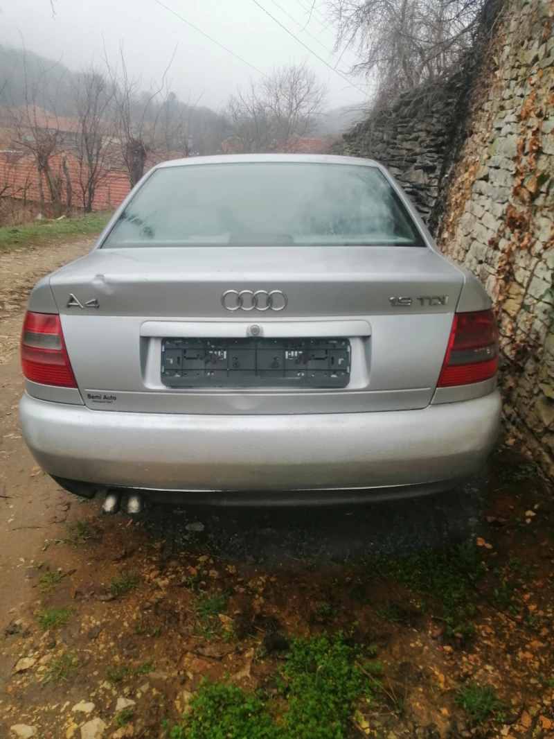 Audi A4  НА ЧАСТИ Тел 0885429524 , снимка 4 - Автомобили и джипове - 47241928