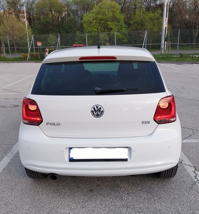 VW Polo, снимка 8 - Автомобили и джипове - 45598079