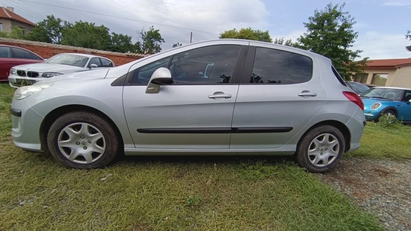 Peugeot 308 1.4 14v, снимка 4 - Автомобили и джипове - 46666124