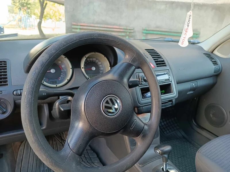 VW Polo, снимка 6 - Автомобили и джипове - 47503684