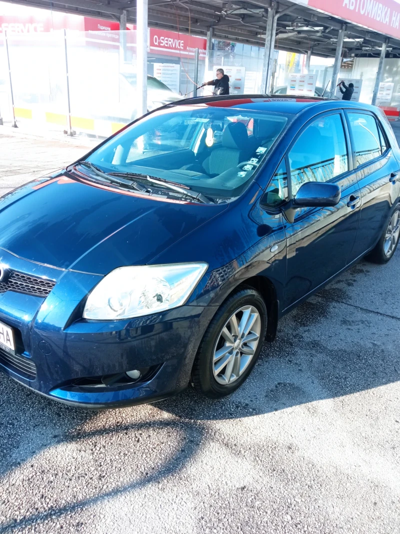 Toyota Auris 1.4 97 кс, снимка 11 - Автомобили и джипове - 48602375