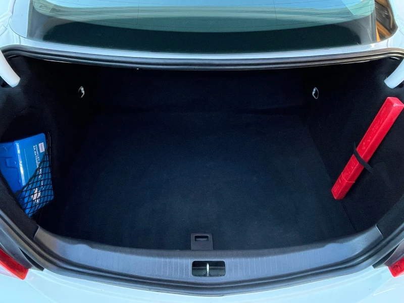 Opel Insignia 1.8 i A/C, снимка 6 - Автомобили и джипове - 52717545