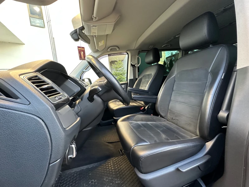 VW Multivan 2.0TDI / АВТОМАТИК / BULLI, снимка 10 - Автомобили и джипове - 49394539