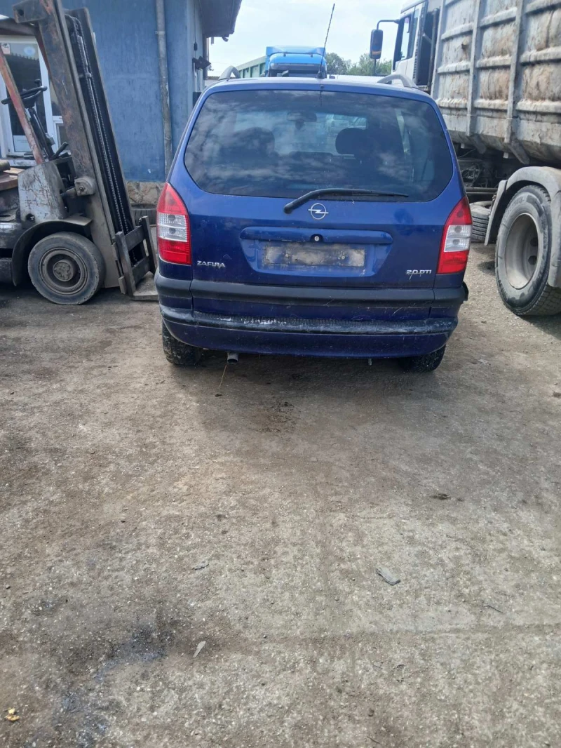 Opel Zafira, снимка 4 - Автомобили и джипове - 51905456