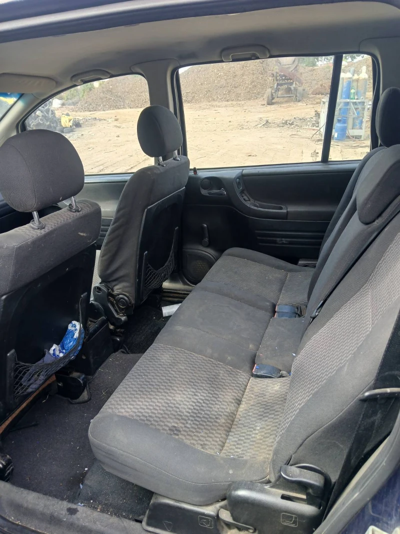 Opel Zafira, снимка 6 - Автомобили и джипове - 51905456