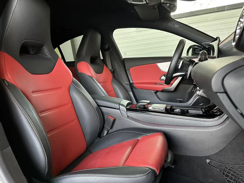 Mercedes-Benz CLA 220 d/AMG/NIGHT/MULTI/BURM/CAM/SPORT/168D, снимка 11 - Автомобили и джипове - 52170292