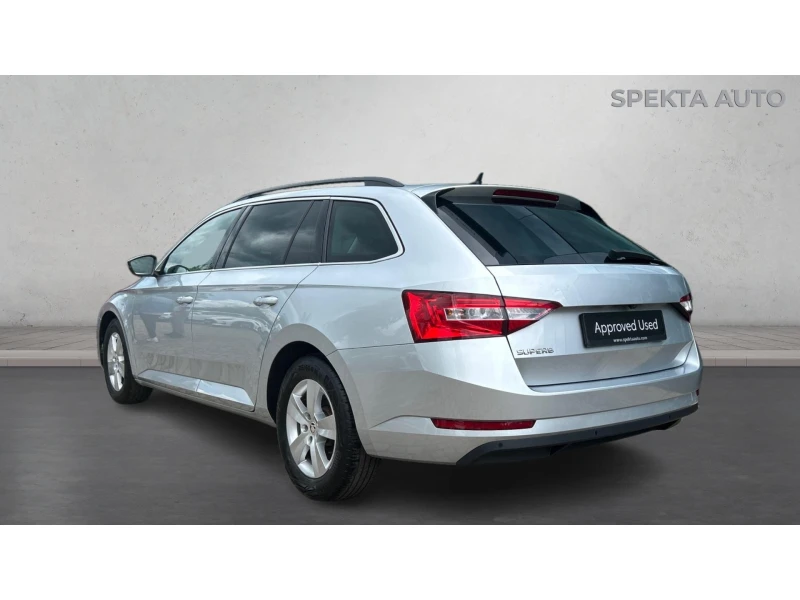 Skoda Superb 2.0 TDi DSG, Месечна вноска от 400 лв., снимка 2 - Автомобили и джипове - 52236311