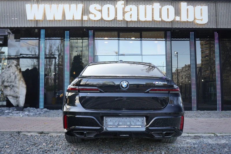 BMW 760 М760e Plug-in Hybrid xDrive Individual ГАРАНЦИОНЕН, снимка 5 - Автомобили и джипове - 52335767