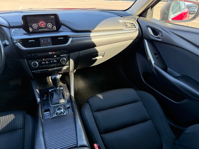 Mazda 6 facelift 2.2 дизел, skyactiv, I-ELOOP, снимка 6 - Автомобили и джипове - 52520089