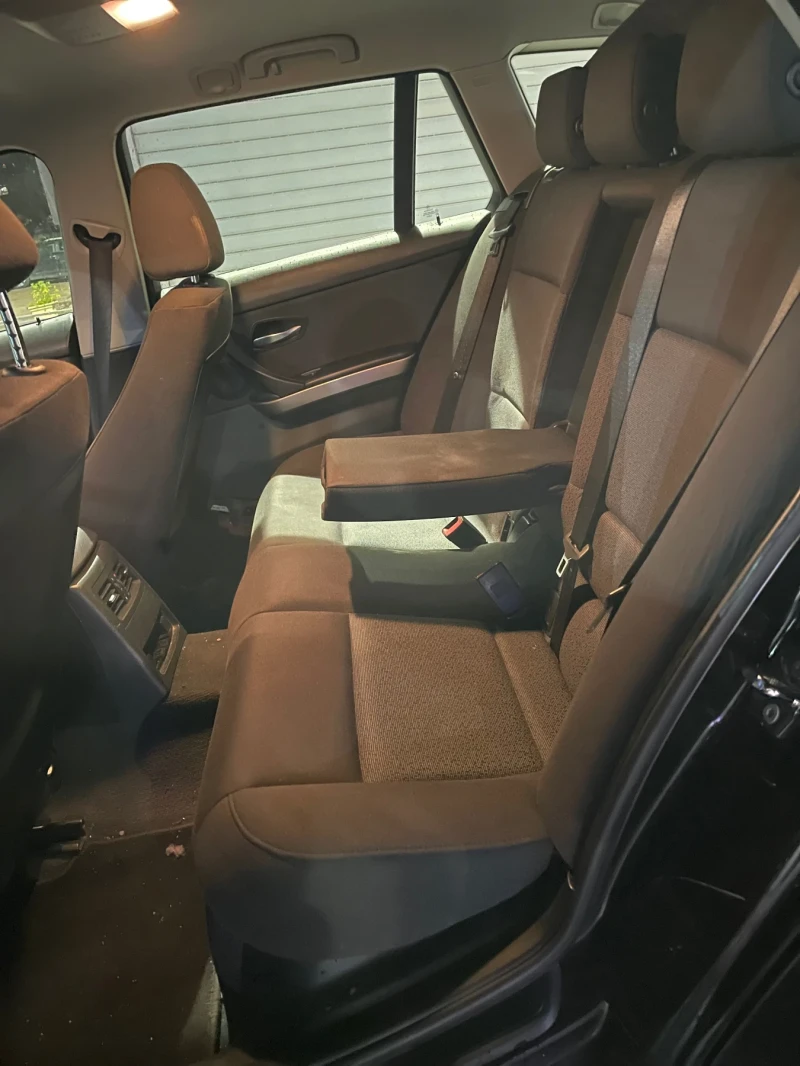 BMW 320, снимка 7 - Автомобили и джипове - 52579223