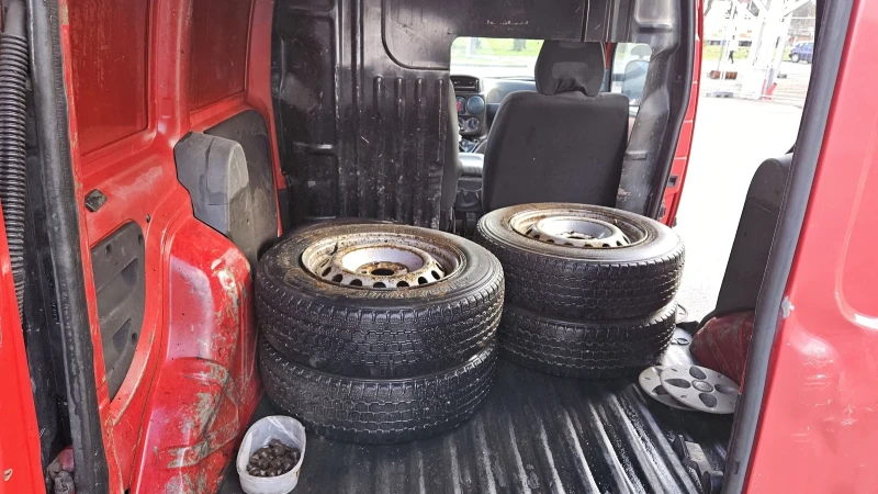 Fiat Doblo N1, снимка 9 - Автомобили и джипове - 52579215