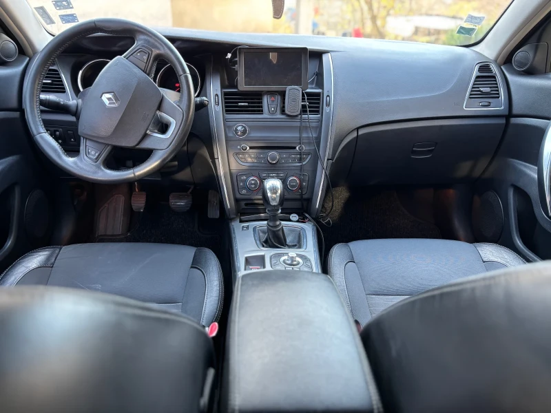 Renault Latitude, снимка 6 - Автомобили и джипове - 52789667