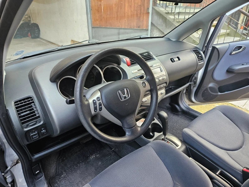 Honda Jazz, снимка 5 - Автомобили и джипове - 52858014