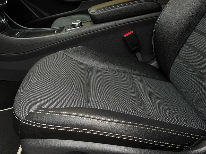 Mercedes-Benz A 180, снимка 13 - Автомобили и джипове - 52860936