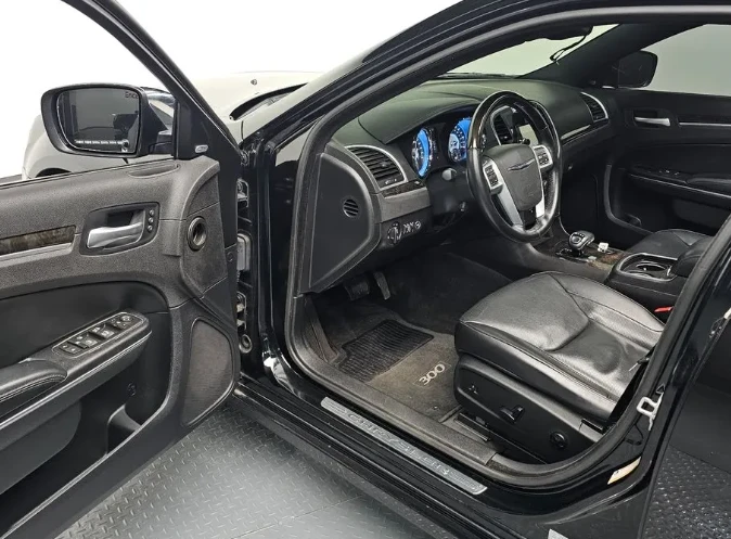 Chrysler 300c 3.6 | Mobile.bg   12