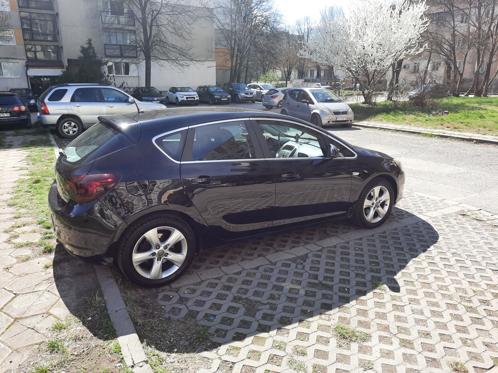 Opel Astra 1.6 Turbo - изображение 1