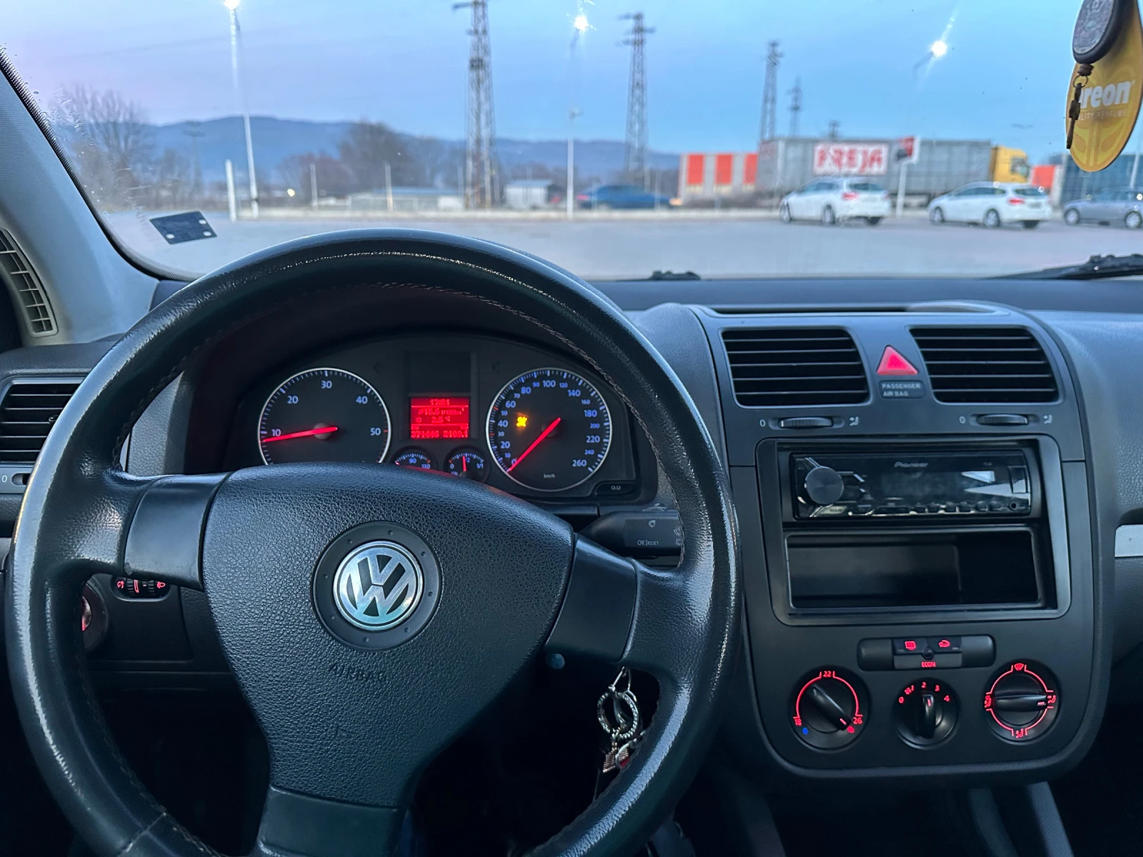 VW Golf 1.9 TDI  - изображение 7