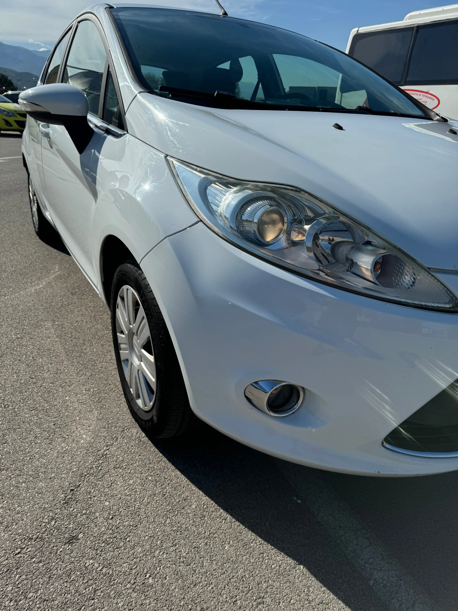 Ford Fiesta 1.4 Sport - изображение 2