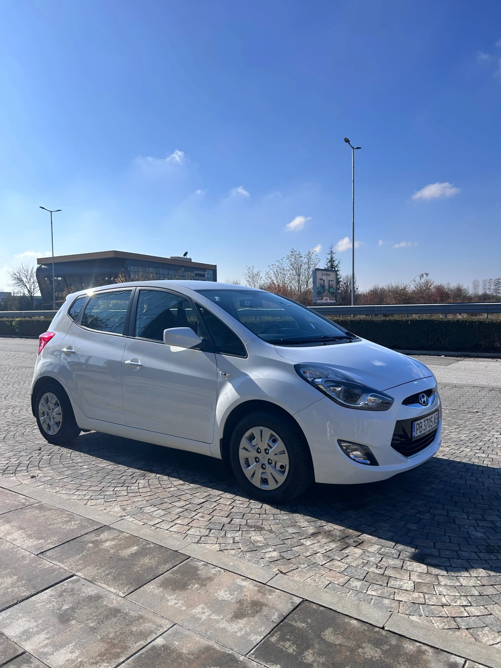 Hyundai Ix20 1.4 ГАЗ - ГАЗОВ ИНЖЕКЦИОН, ПАРКТРОНИК  - изображение 6