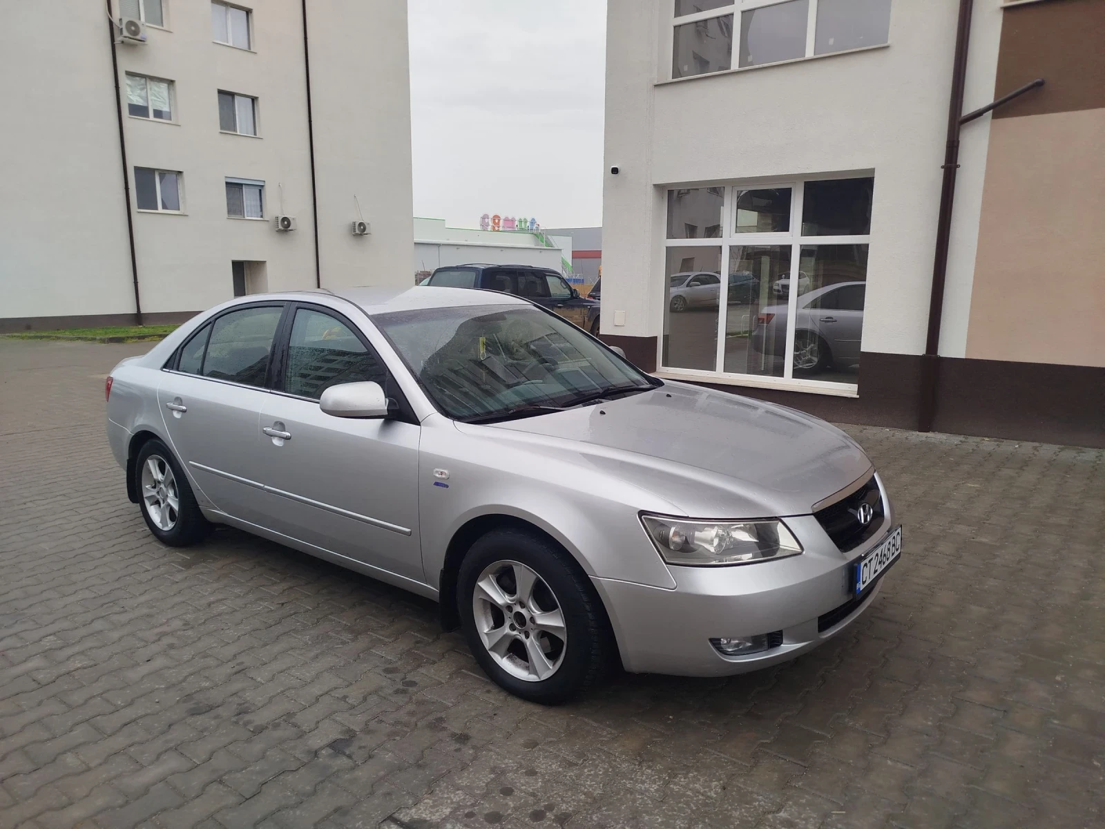 Hyundai Sonata 2.0 CRDI - изображение 3