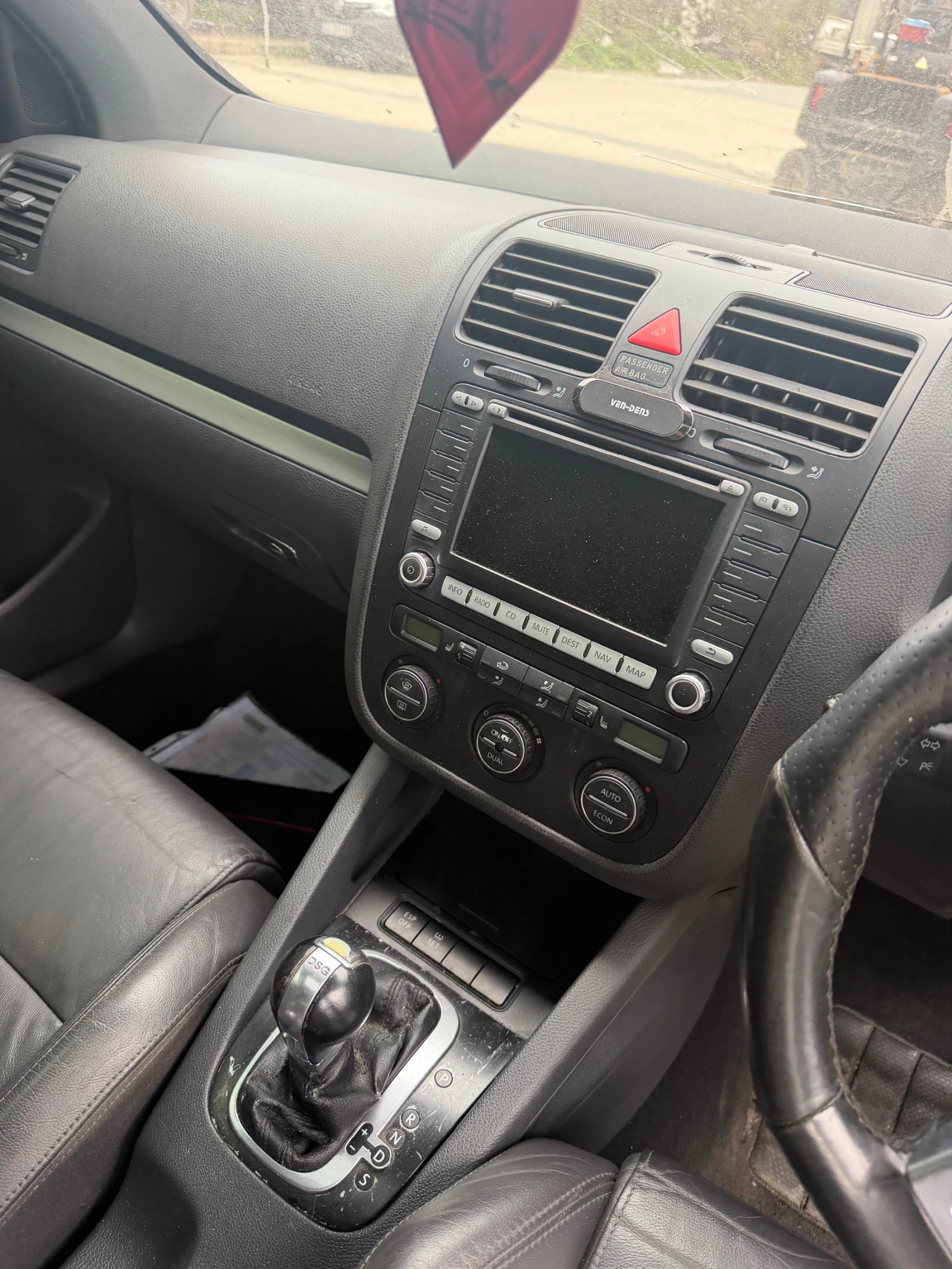 VW Golf 2.0tfsi dsg gti , снимка 8 - Автомобили и джипове - 54163230