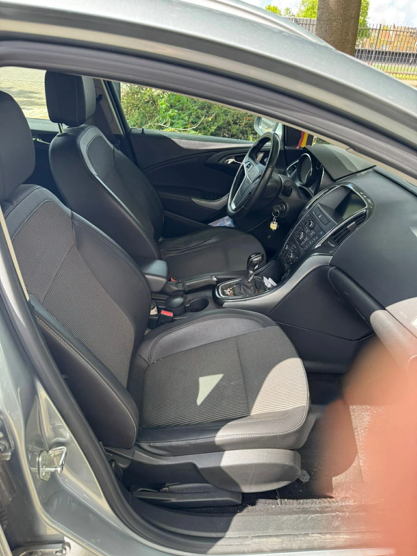 Opel Astra 1.6, снимка 6 - Автомобили и джипове - 54283457