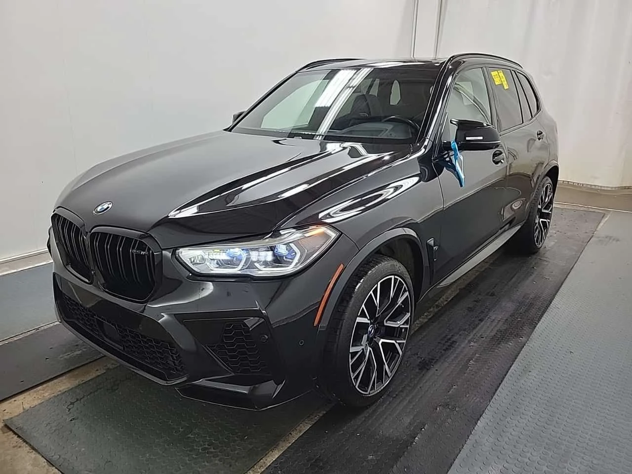 BMW X5M * ДИСТРОНИК* 360 КАМЕРА* ПАНОРАМА* 