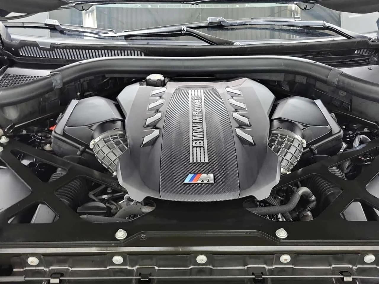 BMW X5M * ДИСТРОНИК* 360 КАМЕРА* ПАНОРАМА* , снимка 17 - Автомобили и джипове - 54300084