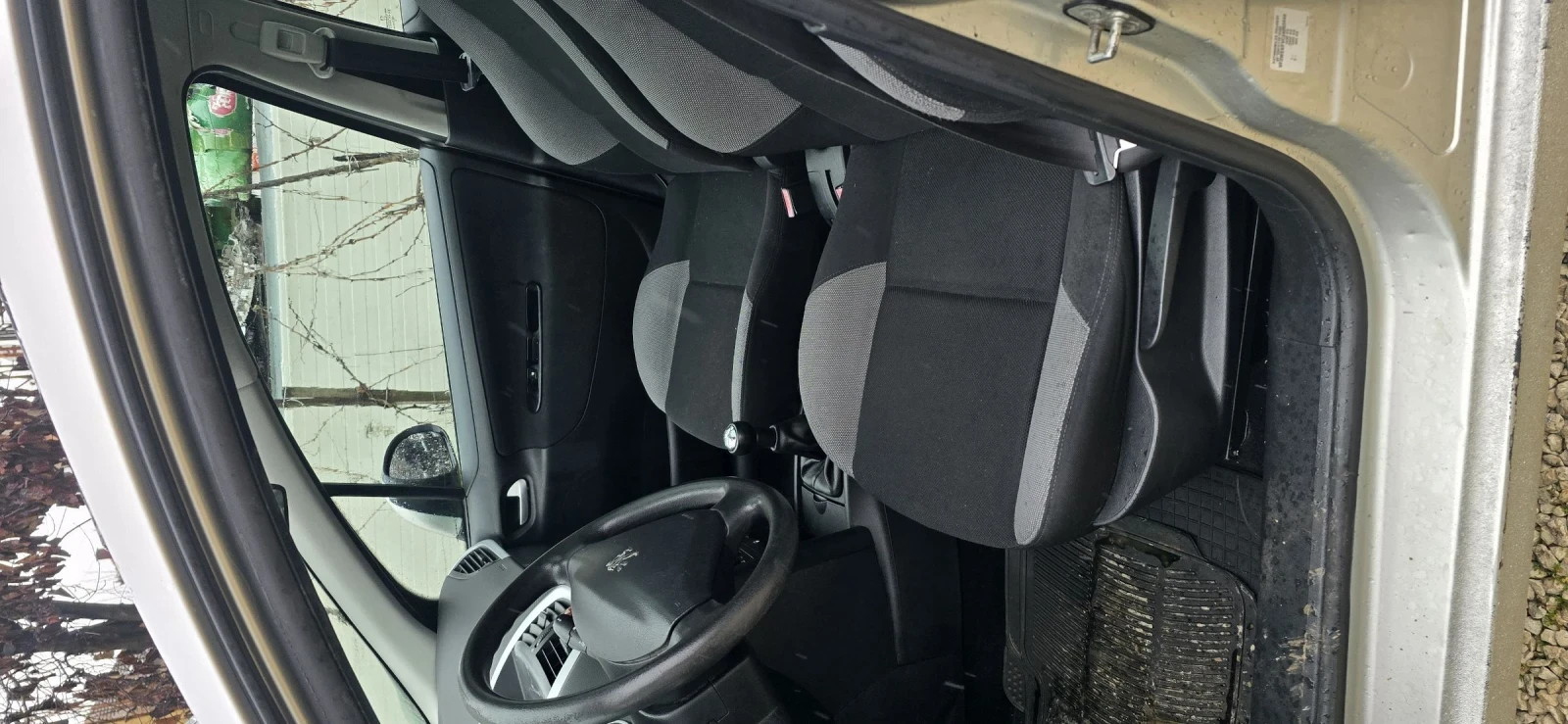 Peugeot 207 1.4i, НЕ Е БМВ МОТОР , снимка 15 - Автомобили и джипове - 54447743
