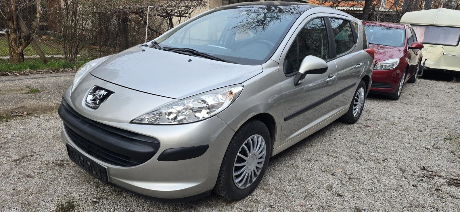 Peugeot 207 1.4i, НЕ Е БМВ МОТОР 