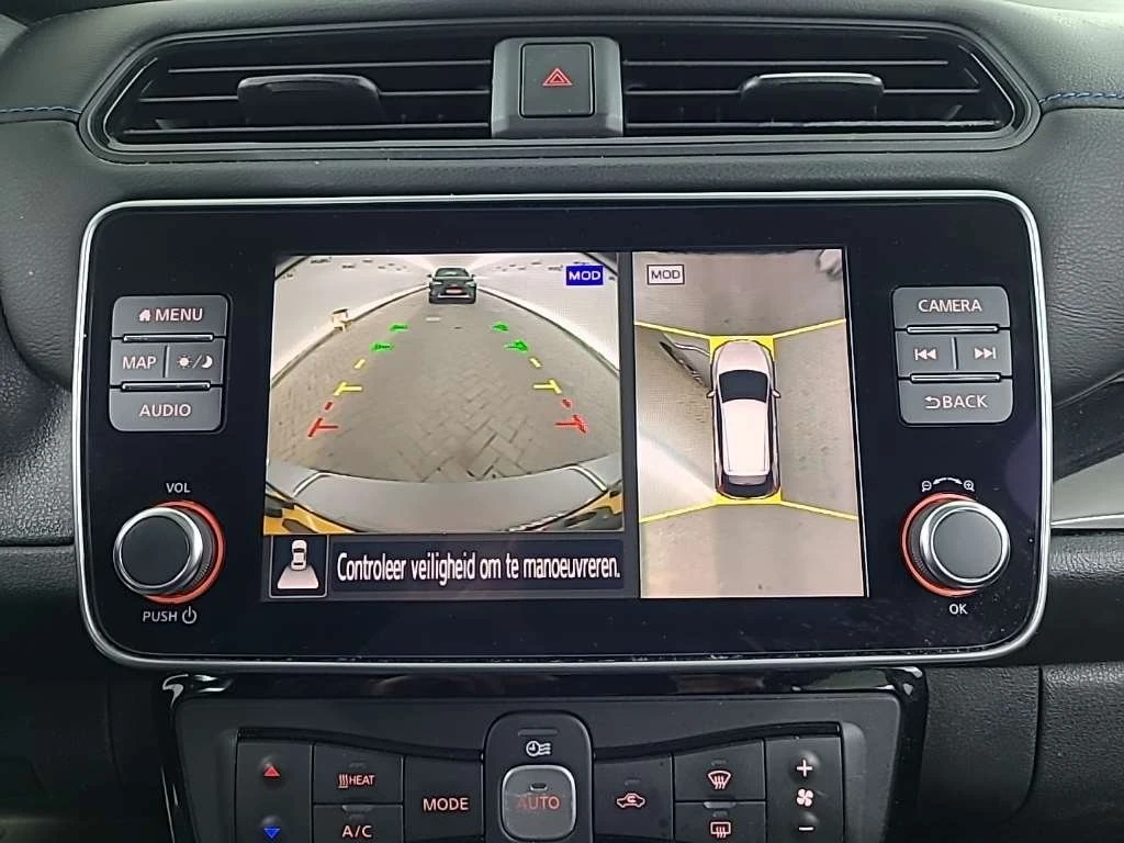 Nissan Leaf  40 kWh N-connecta, снимка 11 - Автомобили и джипове - 54615643
